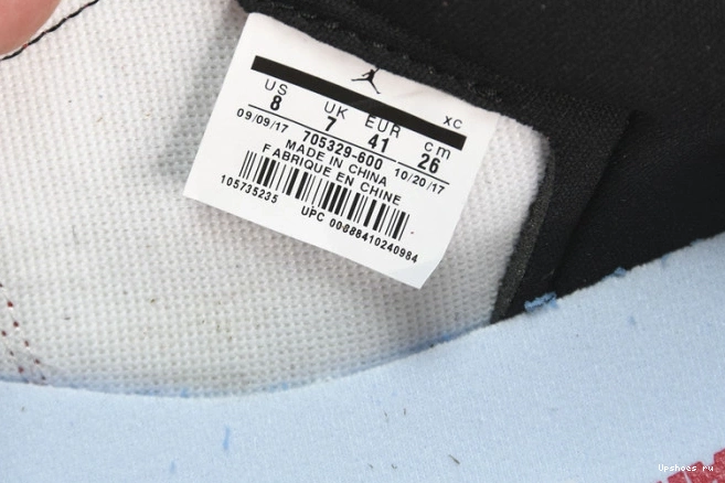  Low Chicago  Retro  1 Jordan  (2016) 705329-600 0303